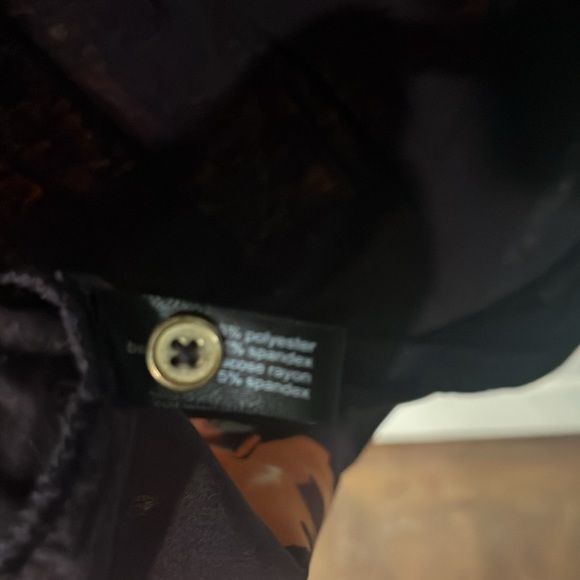 The Limited Large Top!  Great fall colors!!! - Picture 4 of 4